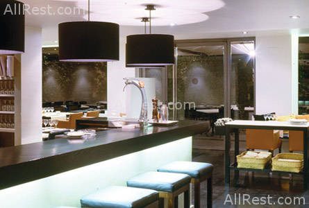 Hotel Gallery 18
